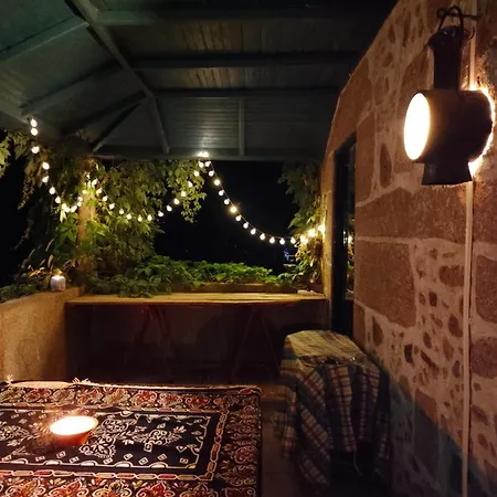 Lugar Da Pedra Alta - - Private Historical Melo