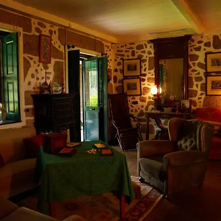 Lugar Da Pedra Alta - - Private Historical Couette-café *