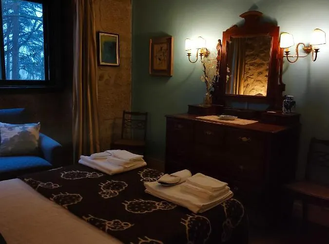 Couette-café Lugar Da Pedra Alta - - Private Historical *