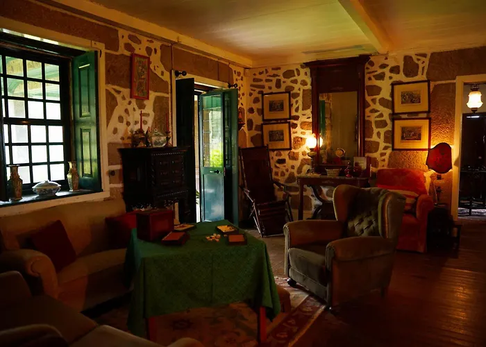 Lugar Da Pedra Alta - - Private Historical Couette-café *