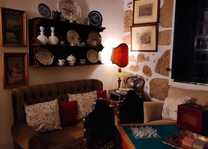 Couette-café Lugar Da Pedra Alta - - Private Historical