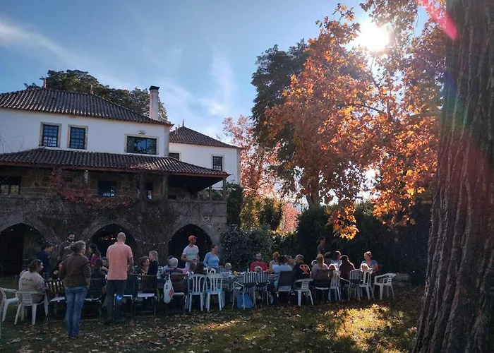 Couette-café Lugar Da Pedra Alta - - Private Historical