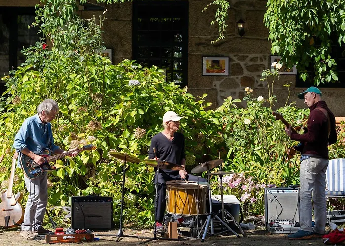 Couette-café Lugar Da Pedra Alta - - Private Historical *