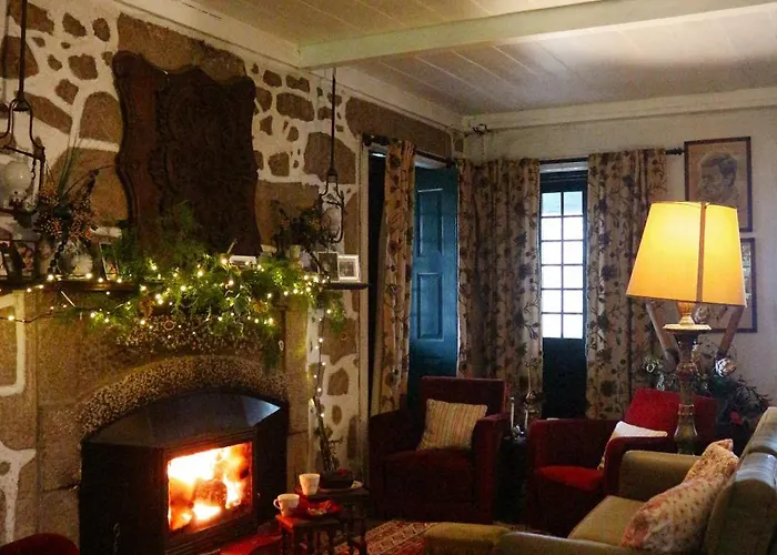 Lugar Da Pedra Alta - - Private Historical